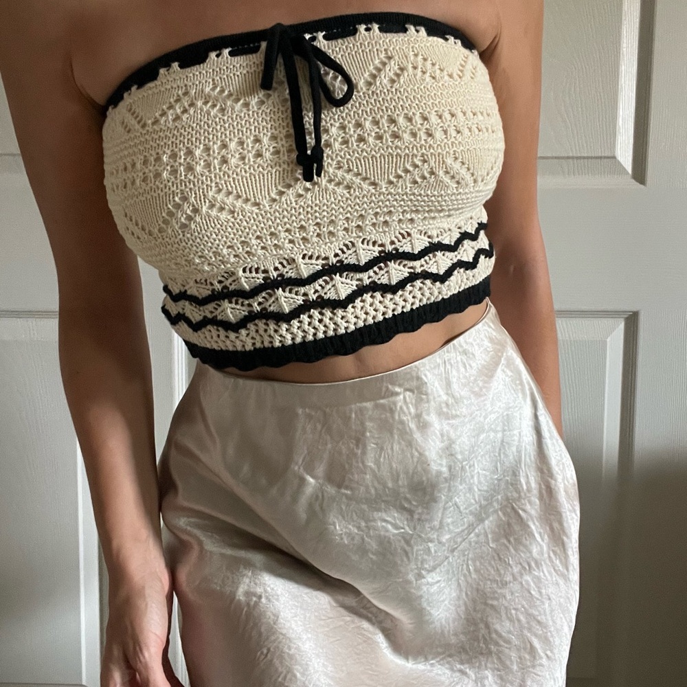 Trendy Cream and Black Crochet Tube Top - Picture 1 of 4